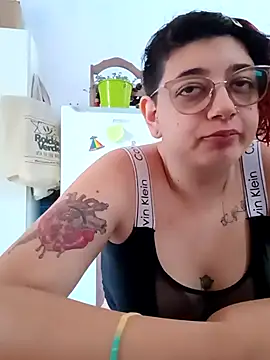 ConeNella online show from December 22, 2:16 pm