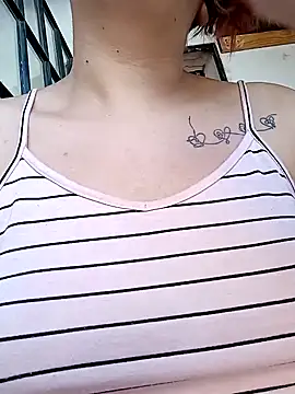 ConeNella online show from January 5, 2:52 pm