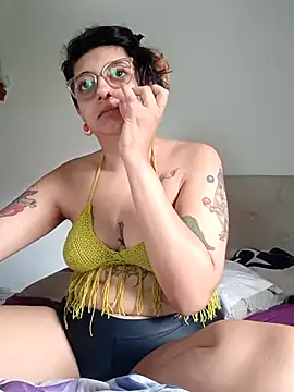 ConeNella online show from March 3, 2:10 pm