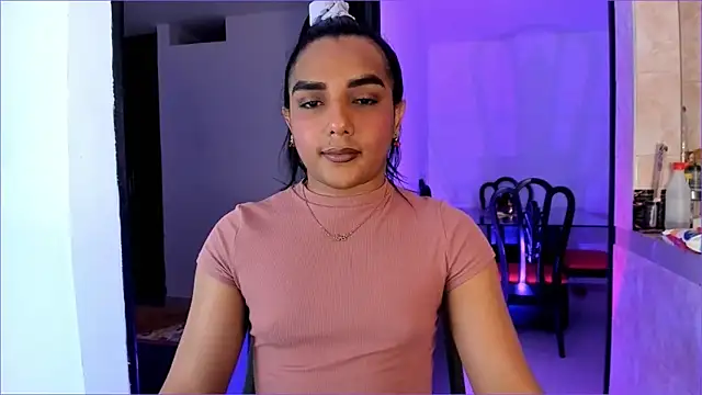 CandyLatinHott online show from March 7, 2:39 am