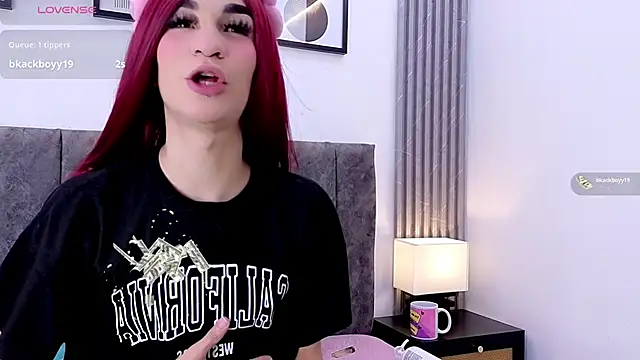 Mia thompson 19 online show from April 20, 8:21 pm