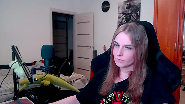 Snapshot of stellablondy chatting on February 24, 5:20 pm stellablondy online show from February 24, 5:20 pm