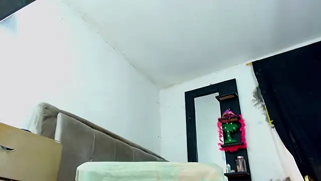 thalia zomerts online show from March 2, 12:03 pm