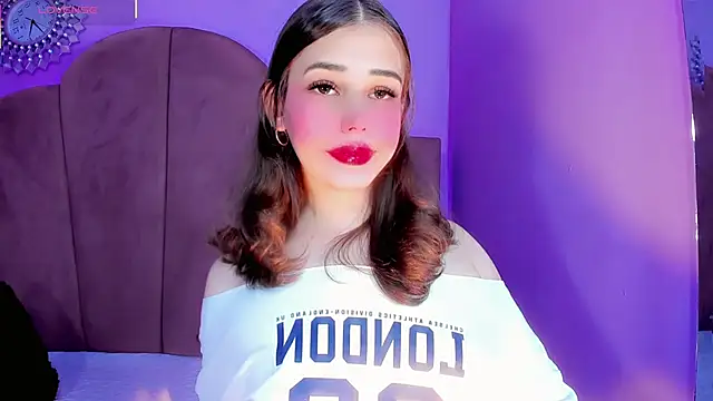 ValeriaAguilar online show from February 26, 9:31 pm