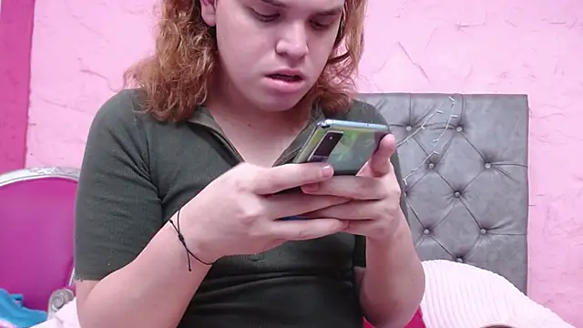 Pearl Michelts online show from April 22, 7:43 pm