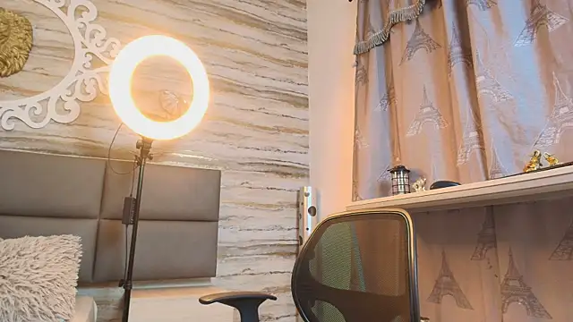 Bella salvatore online show from September 17, 2:11 pm