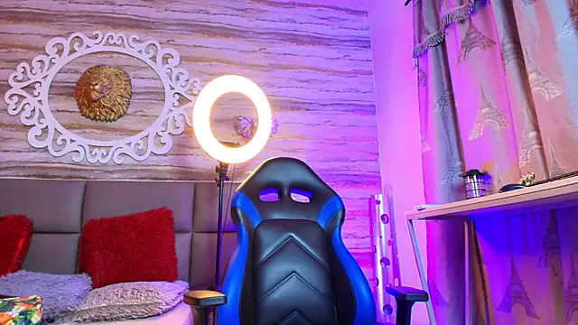 Bella salvatore online show from September 18, 3:17 pm