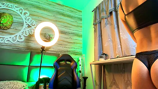 Bella salvatore online show from September 21, 2:45 pm