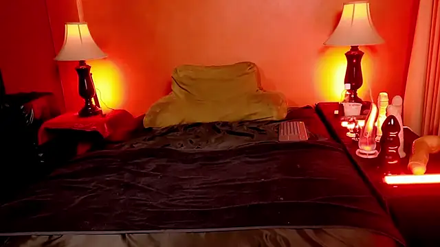 JenniferCD online show from November 14, 7:22 pm