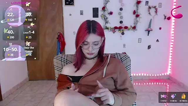Snapshot of _GalyaX_ chatting on December 14, 1:38 pm  GalyaX  online show from December 14, 1:38 pm