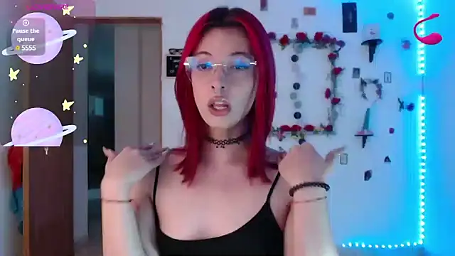 Snapshot of _GalyaX_ chatting on December 21, 10:52 pm  GalyaX  online show from December 21, 10:52 pm