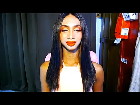 PrettyLatiina online show from November 9, 5:52 am