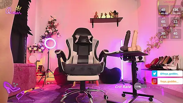 freya goddes  online show from March 31, 5:37 pm