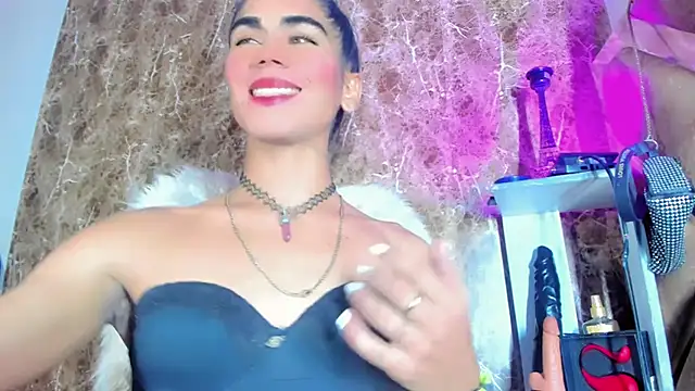 hannabigdirty online show from October 3, 9:15 pm