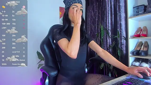 litz81 online show from March 14, 8:11 pm