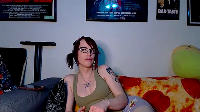 RyffBurnz online show from March 29, 2:01 am