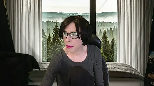 april show her online show from December 3, 5:26 am