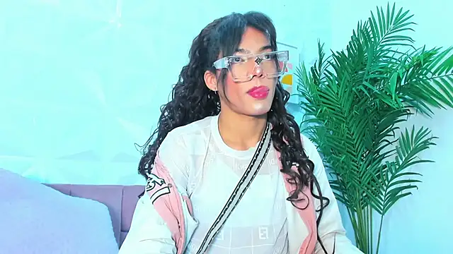 Briyit Doll online show from January 22, 2:48 am