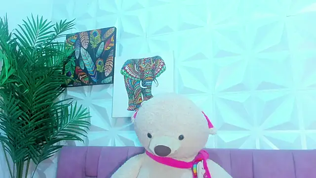 Briyit Doll online show from June 12, 3:44 pm
