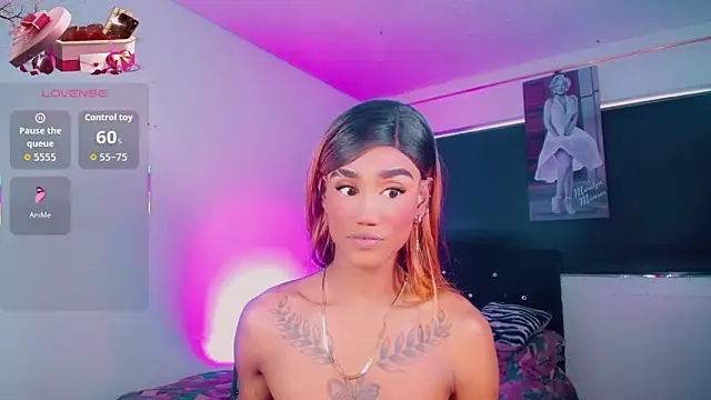 Kendall hornyy online show from April 22, 7:10 pm