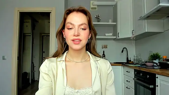 Niky  Jess online show from February 13, 11:06 am