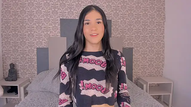 Snapshot of Isa_Little_Star chatting on October 23, 1:48 pm Isa Little Star online show from October 23, 1:48 pm