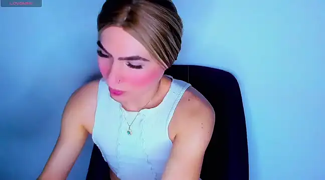 Snapshot of saskya chatting on February 19, 7:39 am saskya online show from February 19, 7:39 am