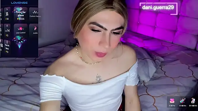 Snapshot of saskya chatting on October 7, 7:20 am saskya online show from October 7, 7:20 am