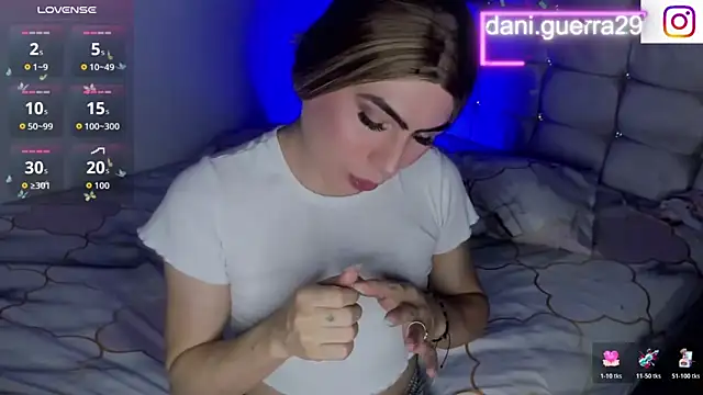 Snapshot of saskya chatting on October 17, 11:19 pm saskya online show from October 17, 11:19 pm