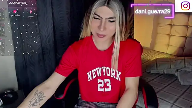 saskya online show from April 5, 8:01 am