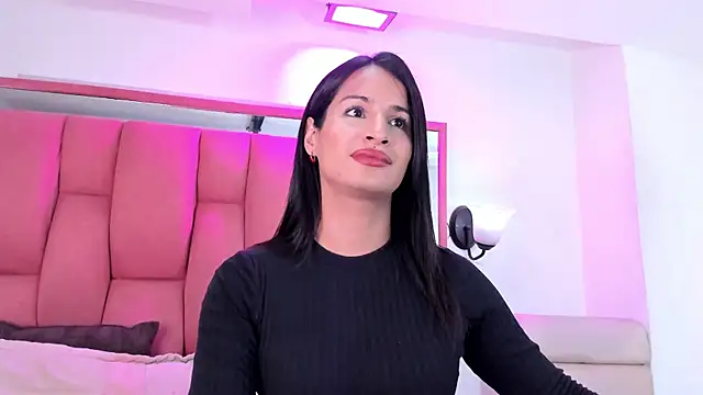 jennifer ts online show from February 11, 9:35 pm