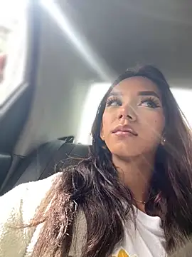 Nikol Rang   online show from October 29, 6:39 pm