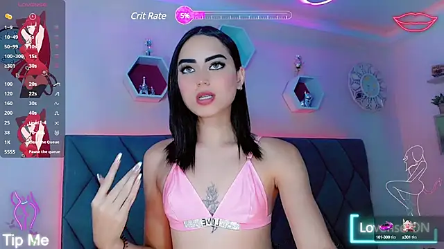 Snapshot of JessieAfrodita chatting on January 6, 4:47 am JessieAfrodita online show from January 6, 4:47 am