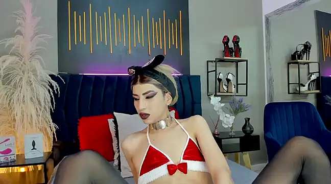 BrianaSchafer online show from December 24, 2:23 pm