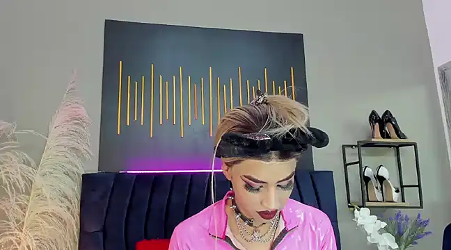 BrianaSchafer online show from February 28, 4:53 pm