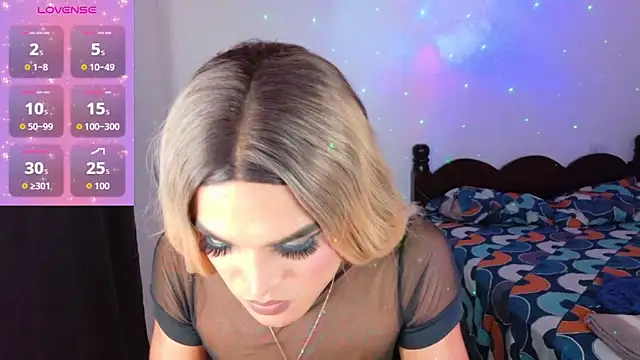 AllisonsweetZ online show from November 3, 7:13 pm