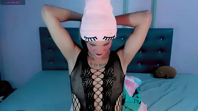 malahya  online show from February 23, 6:00 pm