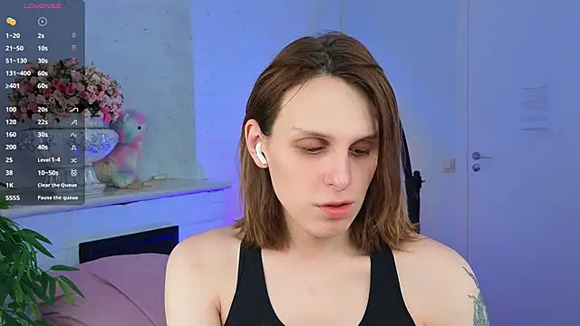 Snapshot of _yourFoxy_ chatting on January 10, 1:31 pm  yourFoxy  online show from January 10, 1:31 pm