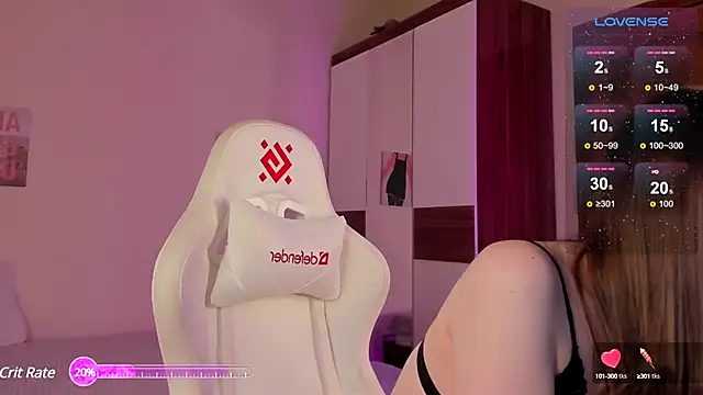 di shanti online show from December 16, 8:26 pm