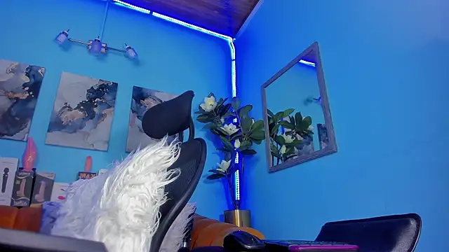  hairybeard  online show from March 14, 6:35 am