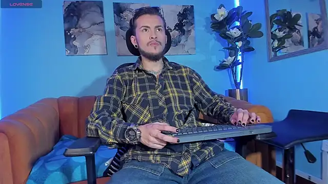  hairybeard  online show from September 13, 6:30 am