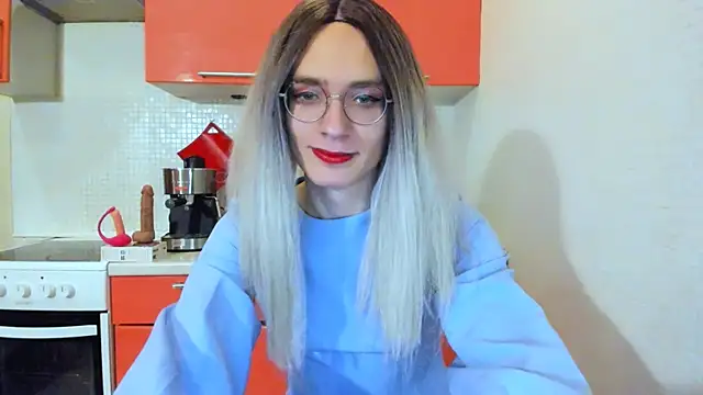 Snapshot of Jimmy_Bearn chatting on December 7, 12:51 pm Jimmy Bearn online show from December 7, 12:51 pm