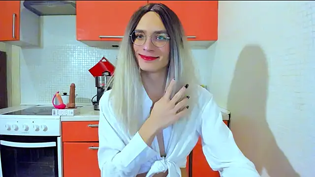 Snapshot of Jimmy_Bearn chatting on December 12, 6:21 pm Jimmy Bearn online show from December 12, 6:21 pm