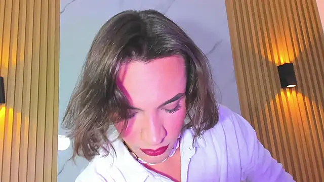 Snapshot of miss_Ari chatting on January 12, 7:10 pm miss Ari online show from January 12, 7:10 pm