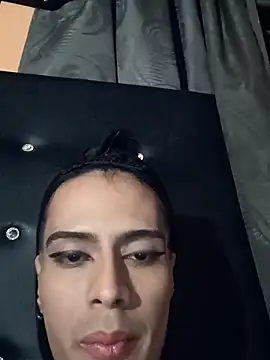 DOMINANTE KLOE  online show from March 6, 2:14 am