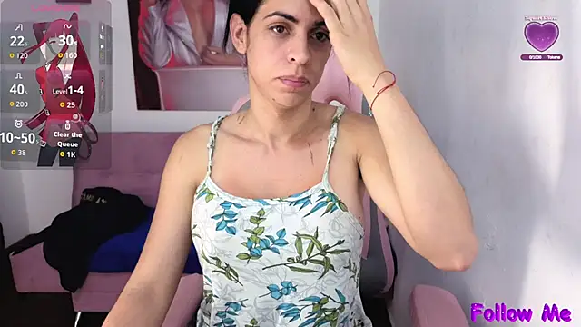 Snapshot of vittorialombardi__ chatting on October 24, 8:08 am vittorialombardi   online show from October 24, 8:08 am