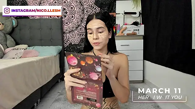 Snapshot of jade_dakota__ chatting on March 9, 11:03 pm jade dakota   online show from March 9, 11:03 pm