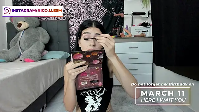 Snapshot of jade_dakota__ chatting on March 10, 9:18 pm jade dakota   online show from March 10, 9:18 pm