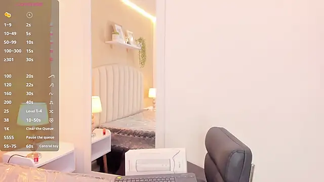 Realbadbxtch online show from April 30, 8:46 pm