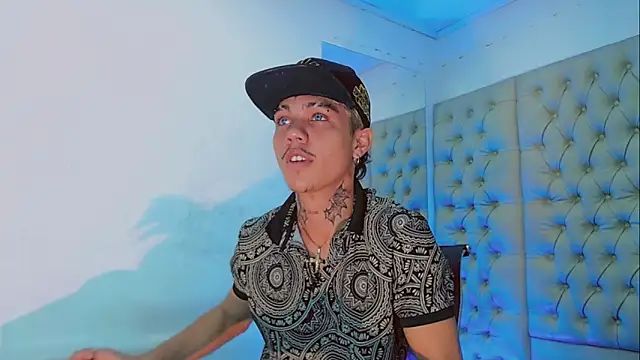 HannibalLester online show from February 12, 2:45 am